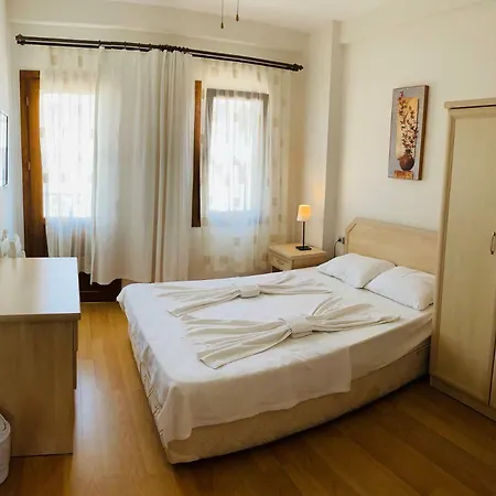 Armoni Hotel 2*