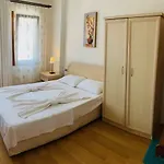 Hotel Armoni 2*